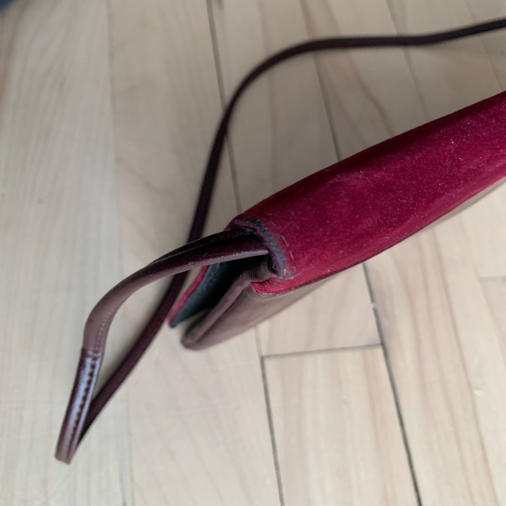 VINTAGE - Burgundy Velvet & Leather Envelope Shoulder Bag - Picture 9 of 9